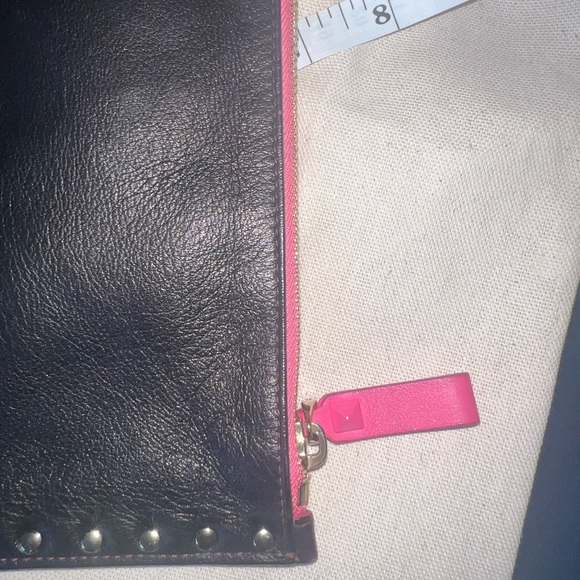 Authentic Valentino Camo clutch - Picture 11 of 14